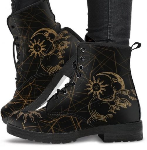 Sun and Moon black Classic boots