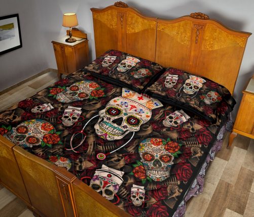 Nurse And Skull Quilt Bed Set 2