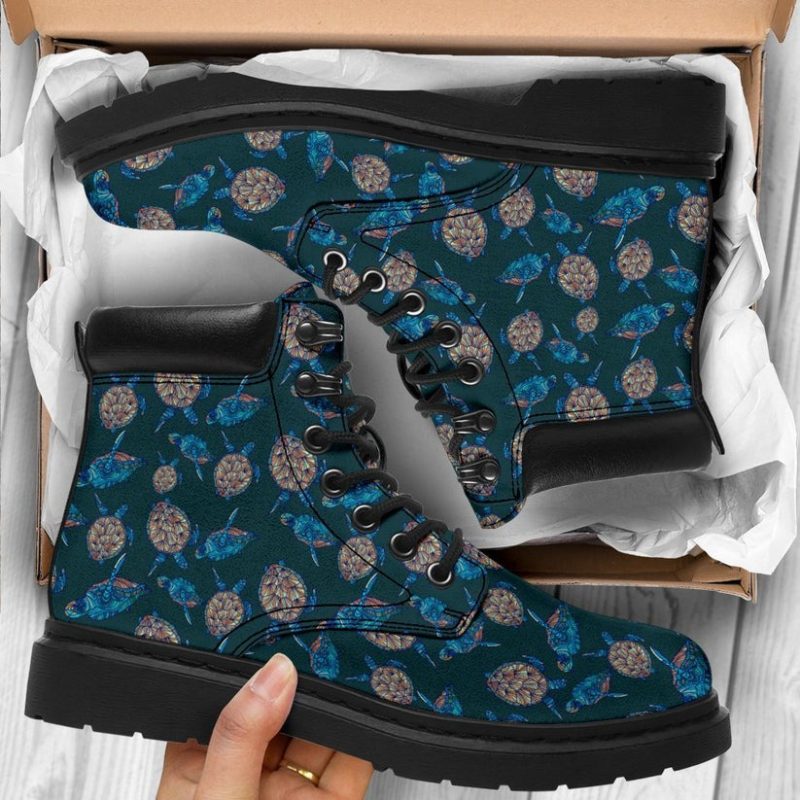 Sea Turtle Aztec Hibiscus Hawaiian Pattern Print Comfy Winter Boots