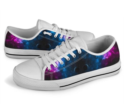 Galaxy Stars Women's Low Top Sneakers 1