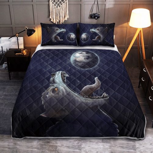 Fenrir Wolf trying to swallow the moon Viking Quilt Bedding Set