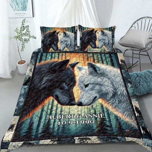 Personalized Gifts For Couple Quilt Bed Set, Romantic Wolf Couple 04QHLU251224