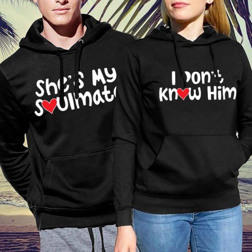 Matching Couple She's My Soulmate I Don't Know Him   Gift For Couple  4