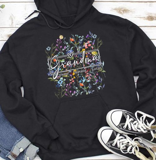 Personalized Grandma Hoodie Grandma Floral Custom Title And Kid's Name Gift For Grandma 1